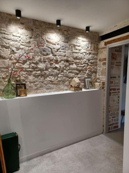 Tres Virtutes Apartmán Pula